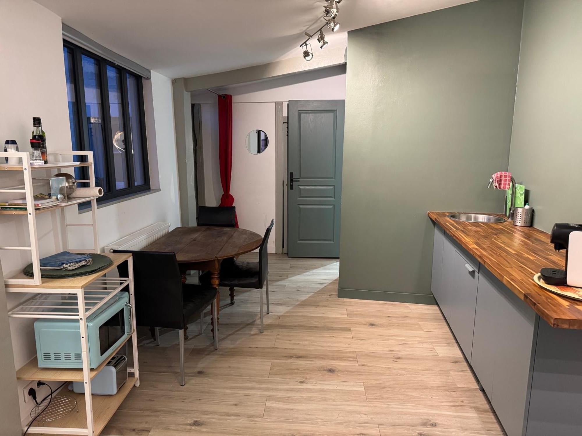 Vétheuil Petite Maison Independante Avec Parking מראה חיצוני תמונה